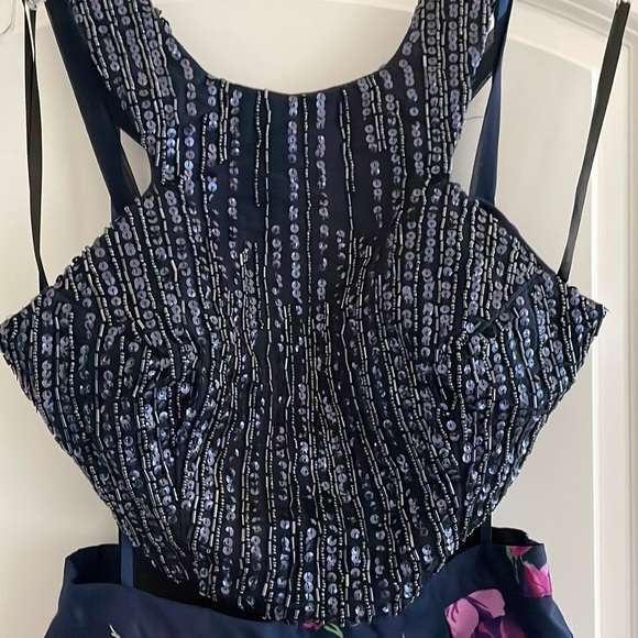 1Lot Top 1/2 size Skirt NWT size 3 $50 for BOTH! GORGEOUS XS - Picture 2 of 7